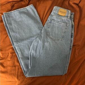 hollister ultra high rise baggy jeans size 24